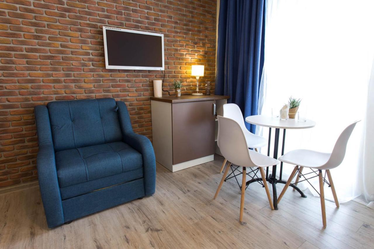 New Apartments In The Centre - Kuznechna Str. 26/3 Charkiv Exteriör bild