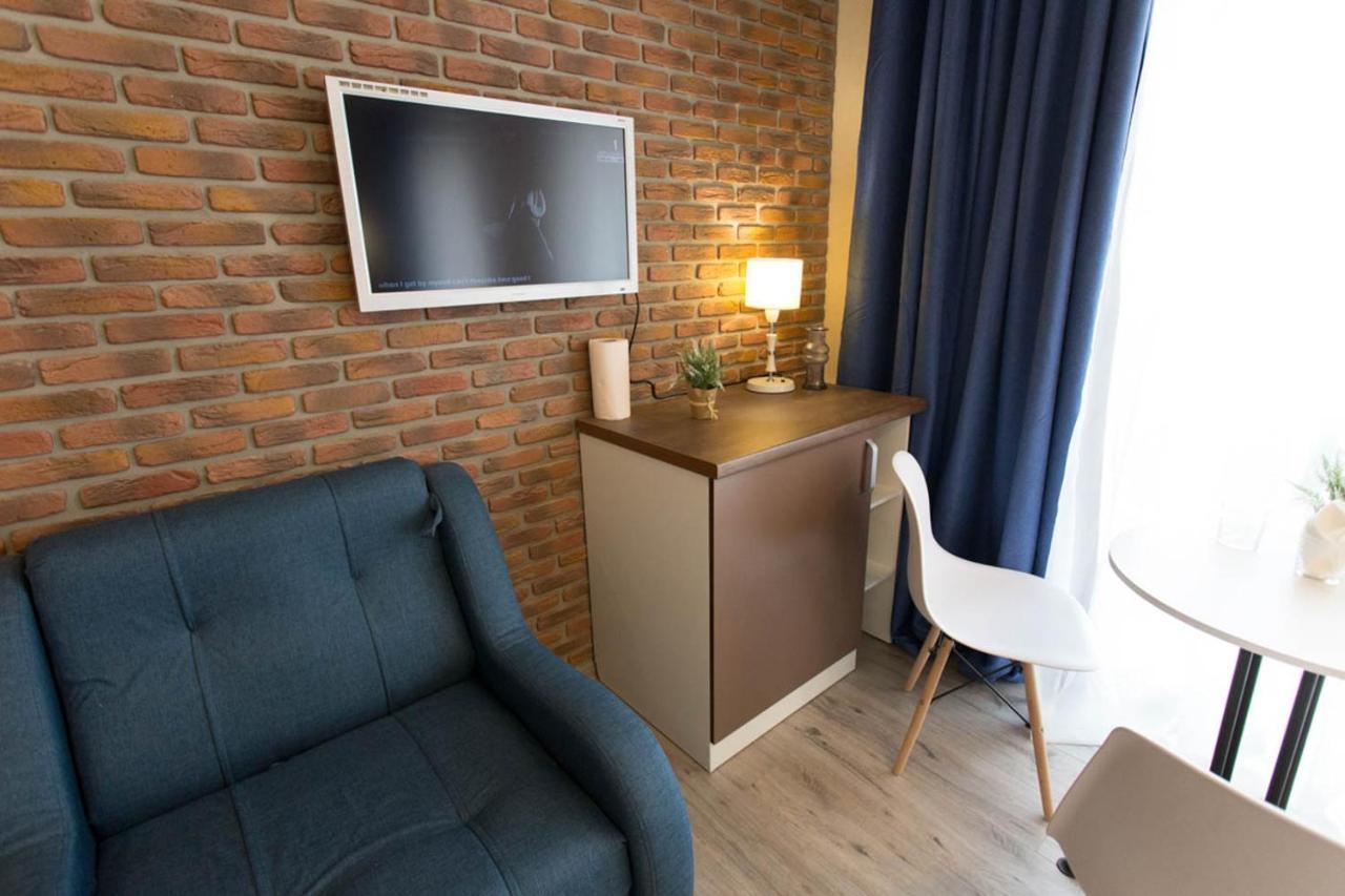 New Apartments In The Centre - Kuznechna Str. 26/3 Charkiv Exteriör bild
